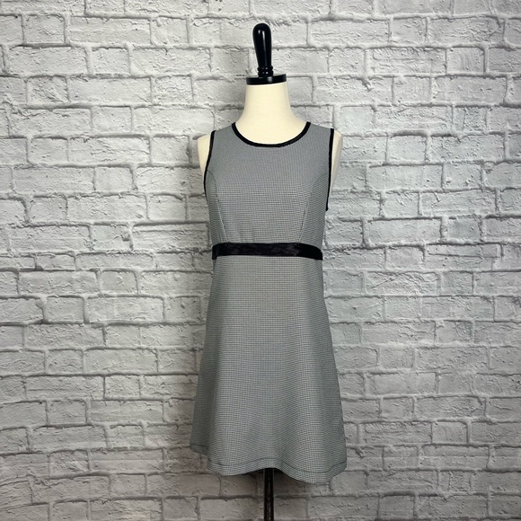 Y2K Houndstooth Mad House Dress size m - Picture 3 of 8